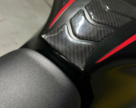 Чорний Хонда CBR 650R, об'ємом двигуна 0.65 л та пробігом 7 тис. км за 8500 $, фото 14 на Automoto.ua