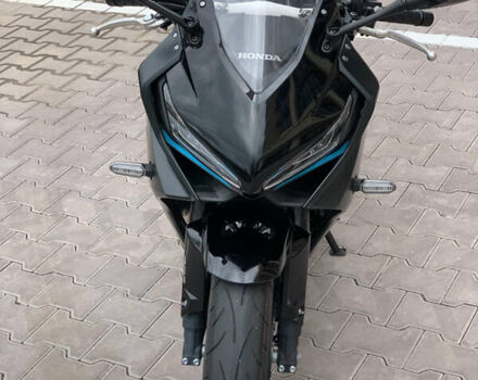 Черный Хонда CBR 650R, объемом двигателя 0.65 л и пробегом 9 тыс. км за 8500 $, фото 3 на Automoto.ua