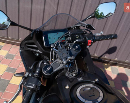 Черный Хонда CBR 650R, объемом двигателя 0.65 л и пробегом 14 тыс. км за 9900 $, фото 7 на Automoto.ua