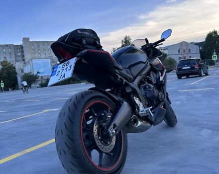 Чорний Хонда CBR 650R, об'ємом двигуна 0.65 л та пробігом 5 тис. км за 10500 $, фото 1 на Automoto.ua