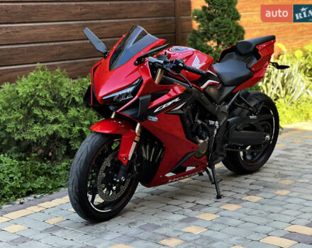 Красный Хонда CBR 650R, объемом двигателя 0.65 л и пробегом 5 тыс. км за 8600 $, фото 1 на Automoto.ua