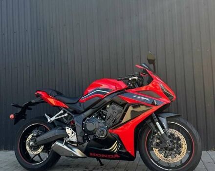Красный Хонда CBR 650R, объемом двигателя 0.65 л и пробегом 24 тыс. км за 8200 $, фото 3 на Automoto.ua