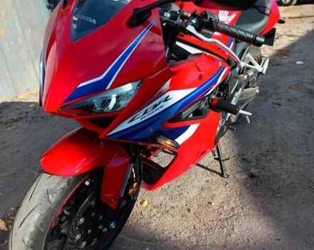 Красный Хонда CBR 650R, объемом двигателя 0.65 л и пробегом 1 тыс. км за 10100 $, фото 14 на Automoto.ua