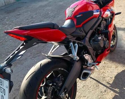 Красный Хонда CBR 650R, объемом двигателя 0.65 л и пробегом 1 тыс. км за 10100 $, фото 8 на Automoto.ua