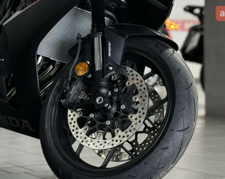 Хонда CBR 650R, объемом двигателя 0 л и пробегом 0 тыс. км за 10281 $, фото 4 на Automoto.ua