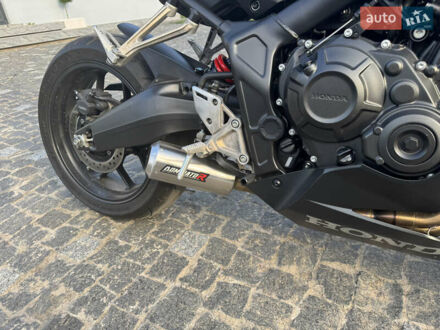 Хонда CBR 650R 2023 у Запоріжжя на Automoto.ua Хонда CBR 650R, об'ємом двигуна 0.65 л та пробігом 10 тис. км за 8800 $, фото 1 на Automoto.ua