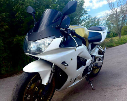 Белый Хонда CBR 929RR, объемом двигателя 0.93 л и пробегом 28 тыс. км за 4500 $, фото 7 на Automoto.ua