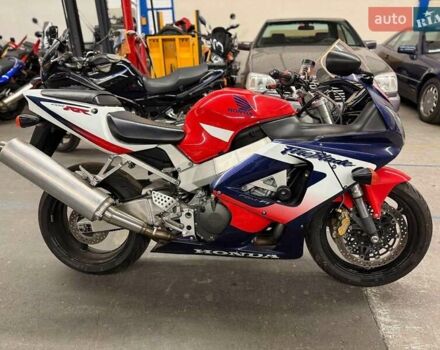 Красный Хонда CBR 929RR, объемом двигателя 0.92 л и пробегом 44 тыс. км за 5100 $, фото 4 на Automoto.ua