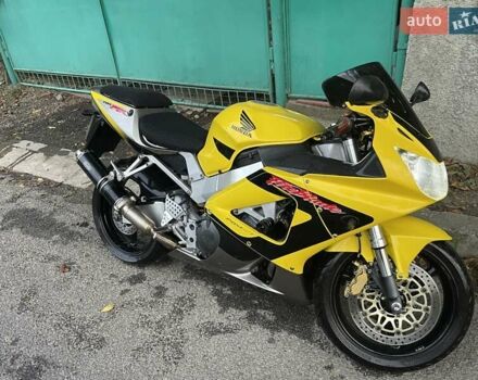 Желтый Хонда CBR 929RR, объемом двигателя 0.93 л и пробегом 42 тыс. км за 4999 $, фото 7 на Automoto.ua