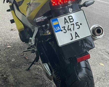 Желтый Хонда CBR 929RR, объемом двигателя 0.93 л и пробегом 42 тыс. км за 4999 $, фото 4 на Automoto.ua
