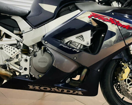 Синий Хонда CBR 929RR, объемом двигателя 1 л и пробегом 61 тыс. км за 5700 $, фото 10 на Automoto.ua