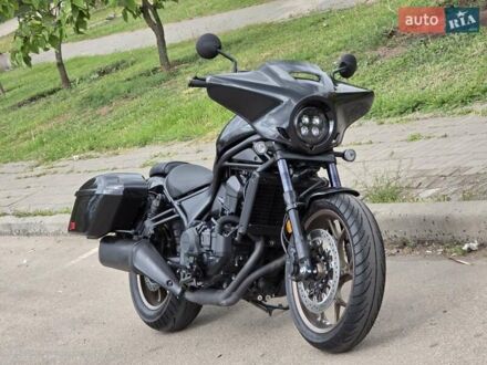 Хонда CMX 1100 Rebel D2 2024 в Кривом Роге на Automoto.ua Черный Хонда CMX 1100 Rebel D2, объемом двигателя 1.08 л и пробегом 2 тыс. км за 11500 $, фото 1 на Automoto.ua