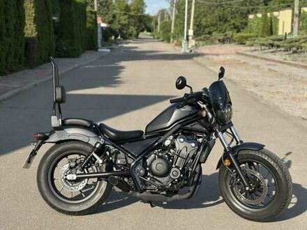 Хонда CMX 500 Rebel 2024 в Днепре (Днепропетровске) на Automoto.ua Черный Хонда CMX 500 Rebel, объемом двигателя 0.47 л и пробегом 1 тыс. км за 7200 $, фото 1 на Automoto.ua