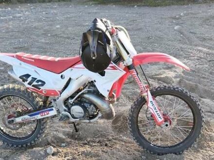 Хонда CR 250R 2003 у Косове на Automoto.ua Хонда CR 250R, об'ємом двигуна 0.2 л та пробігом 1 тис. км за 3500 $, фото 1 на Automoto.ua