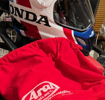 Красный Хонда CRF 1000L Africa Twin, объемом двигателя 1 л и пробегом 44 тыс. км за 11800 $, фото 2 на Automoto.ua