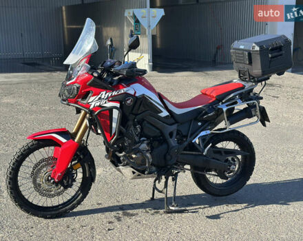 Красный Хонда CRF 1000L Africa Twin, объемом двигателя 1 л и пробегом 47 тыс. км за 12500 $, фото 3 на Automoto.ua