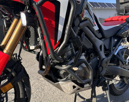 Красный Хонда CRF 1000L Africa Twin, объемом двигателя 1 л и пробегом 47 тыс. км за 12500 $, фото 16 на Automoto.ua