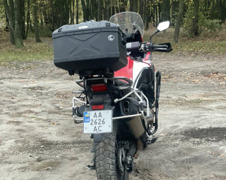 Красный Хонда CRF 1000L Africa Twin, объемом двигателя 1 л и пробегом 47 тыс. км за 12500 $, фото 30 на Automoto.ua