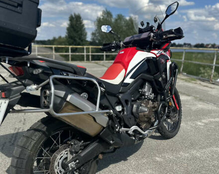 Красный Хонда CRF 1000L Africa Twin, объемом двигателя 1 л и пробегом 47 тыс. км за 12500 $, фото 1 на Automoto.ua