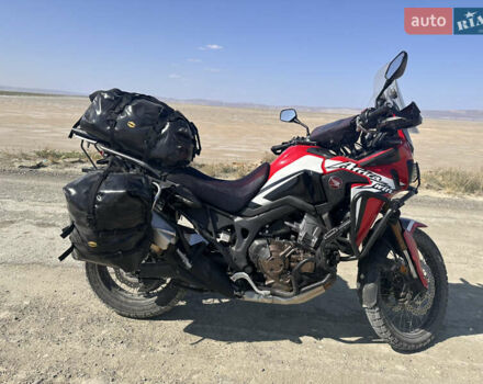 Красный Хонда CRF 1000L Africa Twin, объемом двигателя 1 л и пробегом 47 тыс. км за 12500 $, фото 25 на Automoto.ua