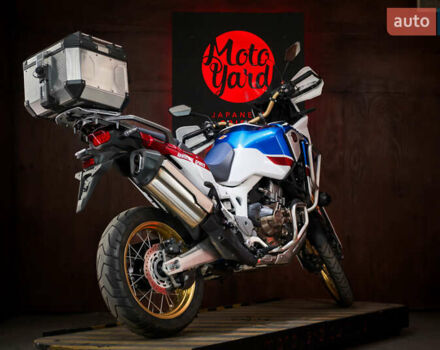 Хонда CRF 1000L Africa Twin, объемом двигателя 1 л и пробегом 44 тыс. км за 12500 $, фото 5 на Automoto.ua