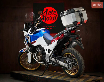 Хонда CRF 1000L Africa Twin, объемом двигателя 1 л и пробегом 44 тыс. км за 12500 $, фото 1 на Automoto.ua