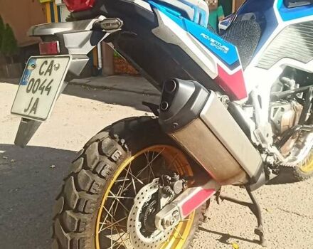 Хонда CRF 1100L Africa Twin, об'ємом двигуна 0 л та пробігом 15 тис. км за 16000 $, фото 4 на Automoto.ua
