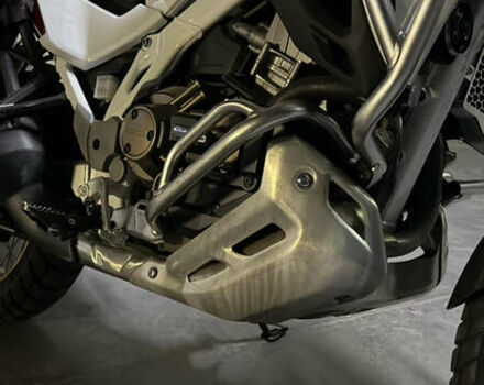 Хонда CRF 1100L Africa Twin, объемом двигателя 1.08 л и пробегом 7 тыс. км за 19000 $, фото 6 на Automoto.ua