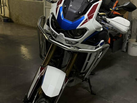 Хонда CRF 1100L Africa Twin, объемом двигателя 1.08 л и пробегом 7 тыс. км за 19000 $, фото 1 на Automoto.ua