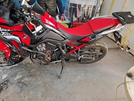 Хонда CRF 1100L Africa Twin 2023 в Хусте на Automoto.ua Хонда CRF 1100L Africa Twin, объемом двигателя 0 л и пробегом 2 тыс. км за 10000 $, фото 1 на Automoto.ua