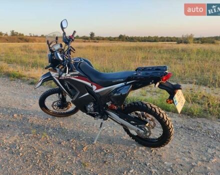 Черный Хонда CRF 250L Rally, объемом двигателя 0.25 л и пробегом 32 тыс. км за 4900 $, фото 3 на Automoto.ua
