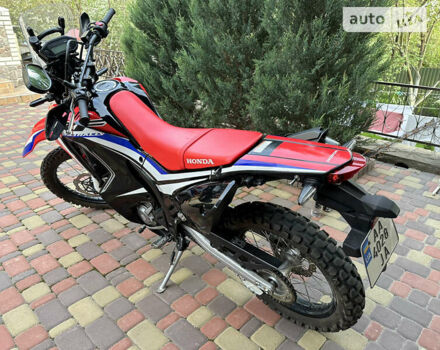 Хонда CRF 250L Rally, объемом двигателя 0.25 л и пробегом 12 тыс. км за 5150 $, фото 25 на Automoto.ua