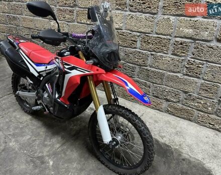 Хонда CRF 250L Rally, объемом двигателя 0 л и пробегом 8 тыс. км за 4700 $, фото 2 на Automoto.ua