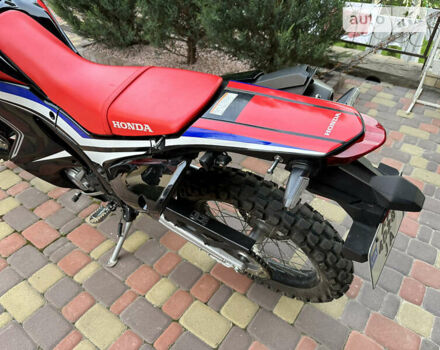 Хонда CRF 250L Rally, объемом двигателя 0.25 л и пробегом 12 тыс. км за 5150 $, фото 6 на Automoto.ua