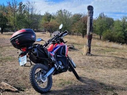Хонда CRF 250L Rally 2020 у Белой Церкве на Automoto.ua Хонда CRF 250L Rally, об'ємом двигуна 0 л та пробігом 10 тис. км за 5200 $, фото 1 на Automoto.ua