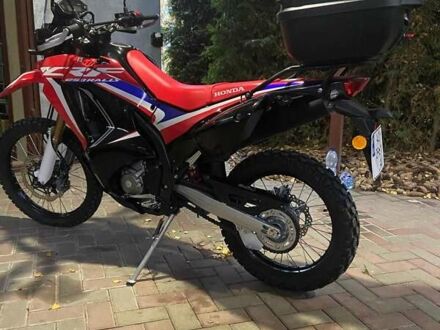 Хонда CRF 250L Rally, объемом двигателя 0 л и пробегом 5 тыс. км за 6400 $, фото 1 на Automoto.ua