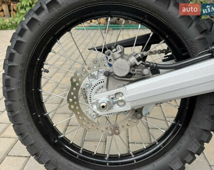 Красный Хонда CRF 300 Rally, объемом двигателя 0.29 л и пробегом 2 тыс. км за 6800 $, фото 7 на Automoto.ua