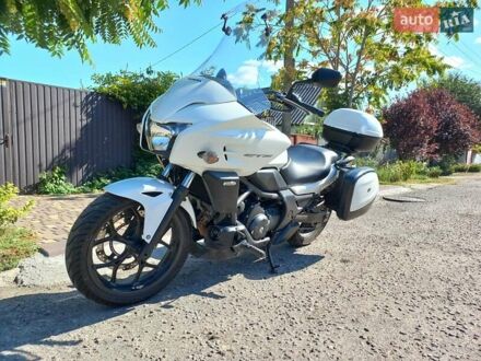 Хонда CTX 700 2015 у Дніпро (Дніпропетровську) на Automoto.ua Білий Хонда CTX 700, об'ємом двигуна 0.7 л та пробігом 34 тис. км за 5850 $, фото 1 на Automoto.ua
