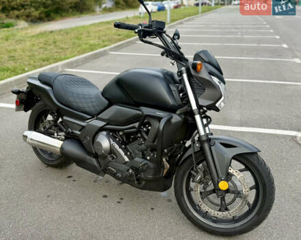 Черный Хонда CTX 700, объемом двигателя 0.67 л и пробегом 19 тыс. км за 8500 $, фото 8 на Automoto.ua