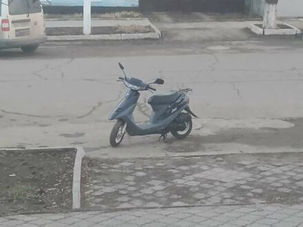 Хонда Dio AF-27 1996 у Бобринце на Automoto.ua Синій Хонда Dio AF-27, об'ємом двигуна 0 л та пробігом 4 тис. км за 450 $, фото 1 на Automoto.ua