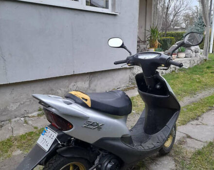 Хонда Dio AF-35, объемом двигателя 0.49 л и пробегом 9 тыс. км за 576 $, фото 3 на Automoto.ua