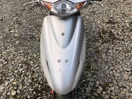 Хонда Dio AF-56 2002 у Чернівцях на Automoto.ua Хонда Dio AF-56, об'ємом двигуна 0 л та пробігом 2 тис. км за 180 $, фото 1 на Automoto.ua