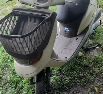 Хонда Dio AF-68 2003 в Днепре (Днепропетровске) на Automoto.ua Белый Хонда Dio AF-68, объемом двигателя 0.49 л и пробегом 1 тыс. км за 500 $, фото 1 на Automoto.ua