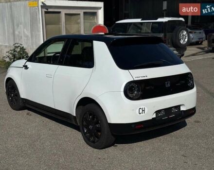 Белый Хонда e, объемом двигателя 0 л и пробегом 41 тыс. км за 12800 $, фото 6 на Automoto.ua
