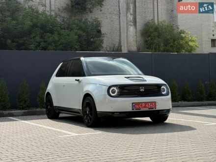 Белый Хонда e, объемом двигателя 0 л и пробегом 41 тыс. км за 16900 $, фото 1 на Automoto.ua