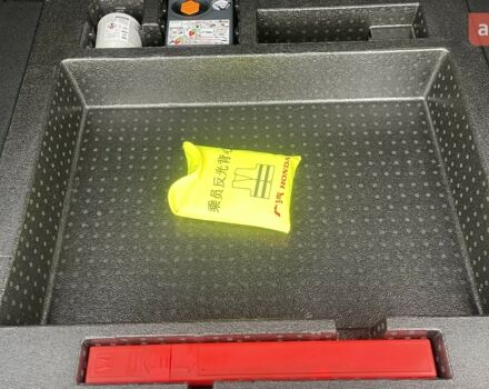 купить новое авто Хонда e:NP2 2025 года от официального дилера Максим Путрівка Хонда фото