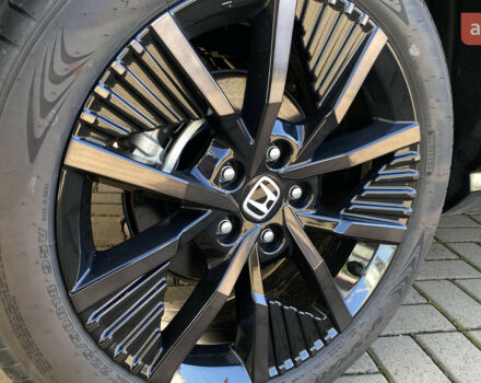 купить новое авто Хонда e:NP2 2025 года от официального дилера E-SKM Черкаси Хонда фото