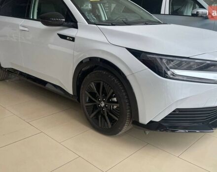 купить новое авто Хонда e:NP2 2025 года от официального дилера E-SKM Кропивницький Хонда фото