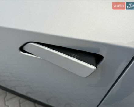 Сірий Хонда e:NP2, об'ємом двигуна 0 л та пробігом 11 тис. км за 22500 $, фото 18 на Automoto.ua