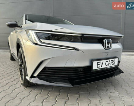 Сірий Хонда e:NP2, об'ємом двигуна 0 л та пробігом 11 тис. км за 22500 $, фото 4 на Automoto.ua